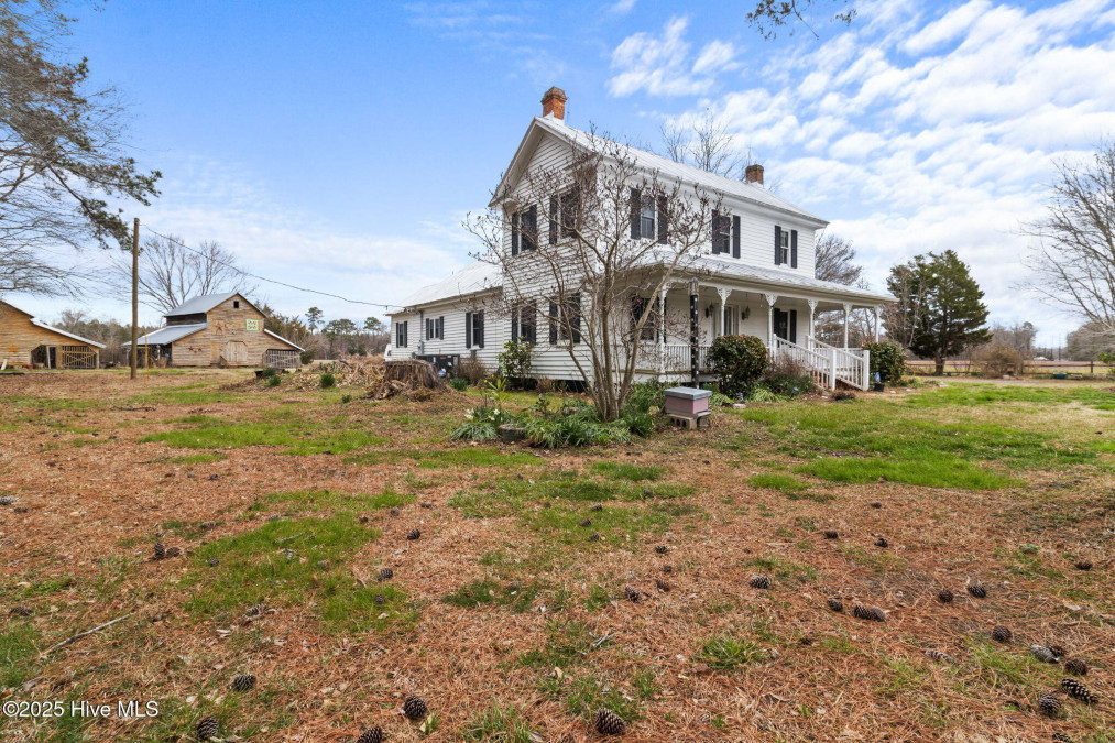 703 Burnt Mill Rd Hertford, NC 27944