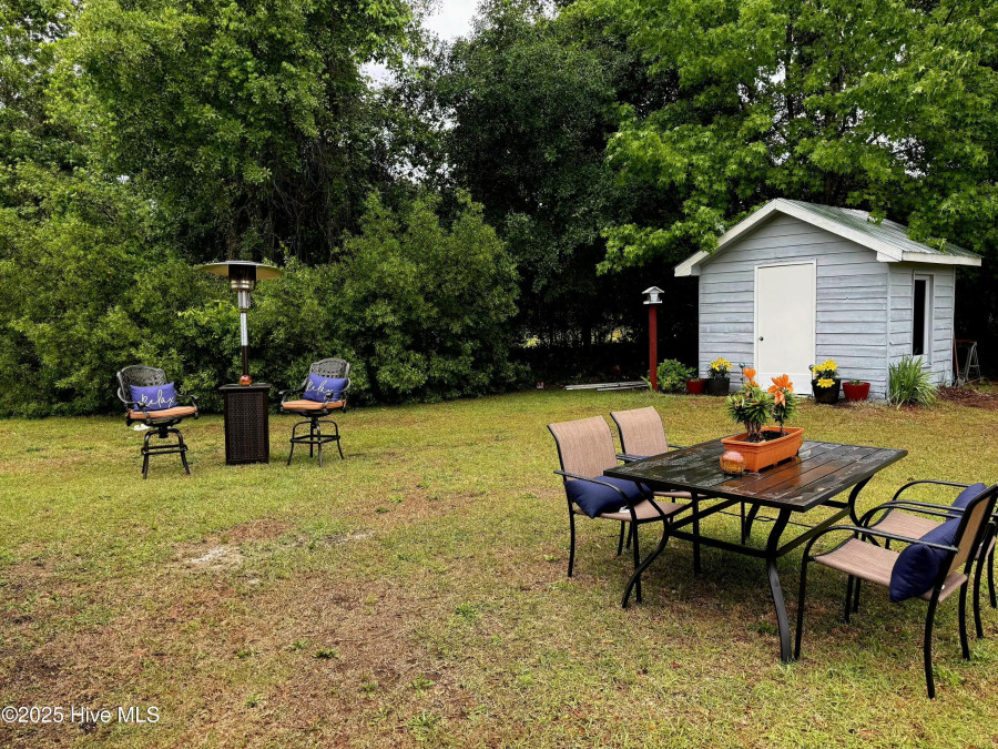3206 Deer Path Cir New Bern, NC 28560