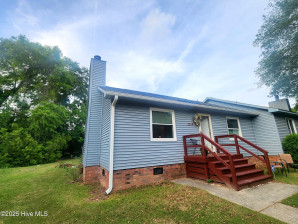 3206 Deer Path Cir New Bern, NC 28560