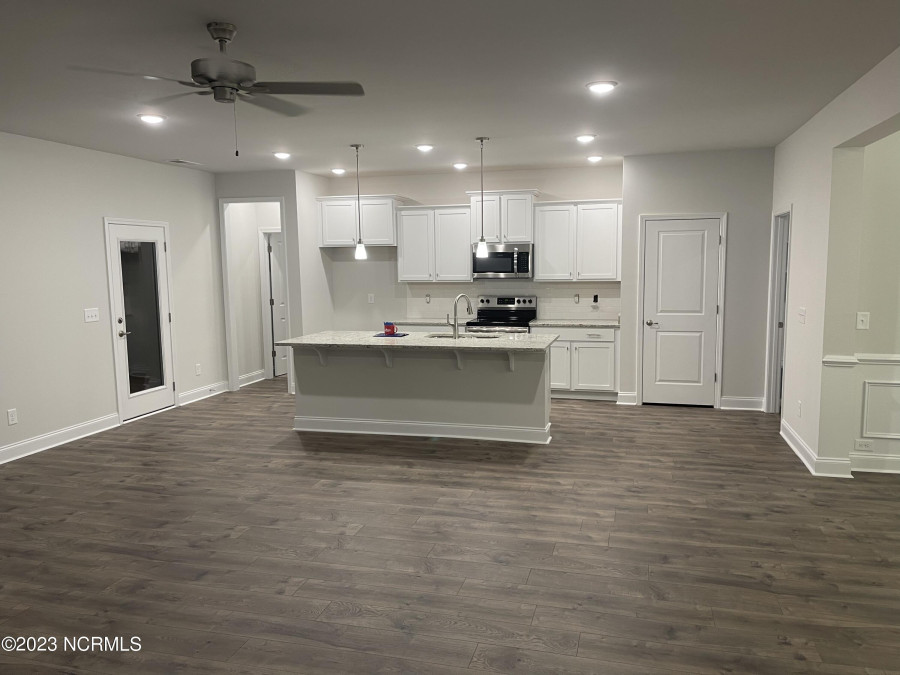 410 Lemonade Ln Grimesland, NC 27837