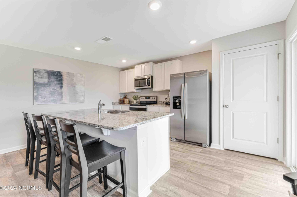198 Kite Cir Bolivia, NC 28422