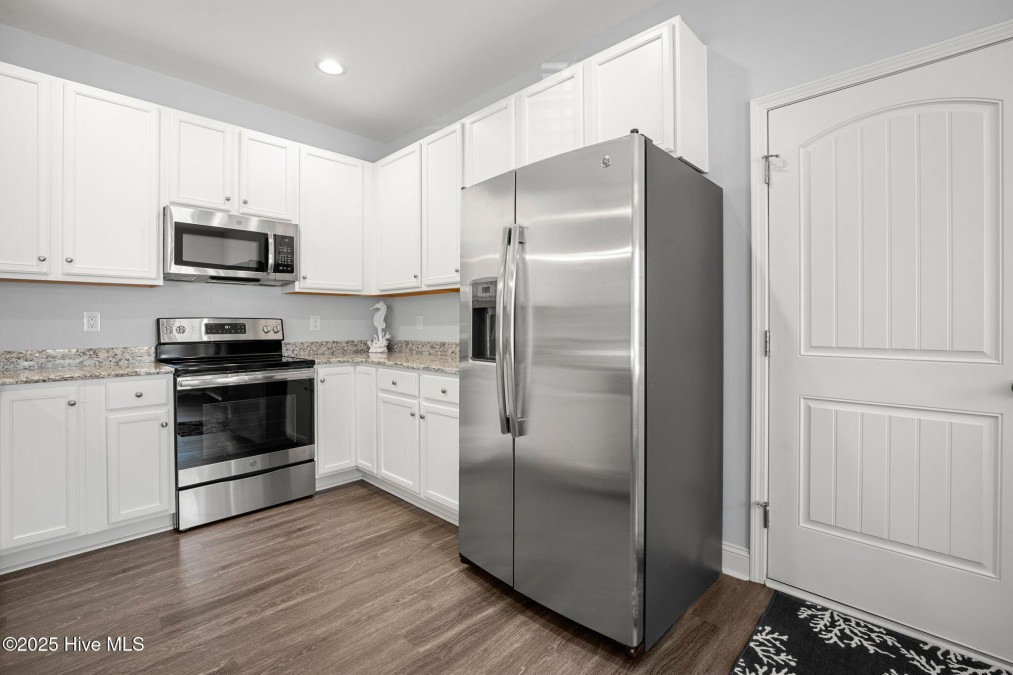 129 32nd St Oak Island, NC 28465
