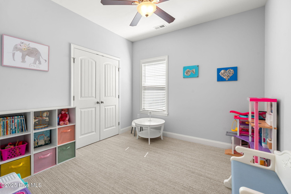 129 32nd St Oak Island, NC 28465