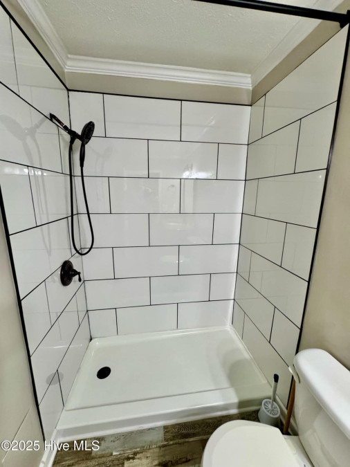 2726 Saint John Cir Kinston, NC 28504