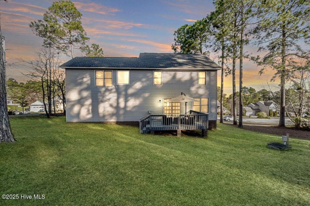 336 Richmond Park Dr Cameron, NC 28326