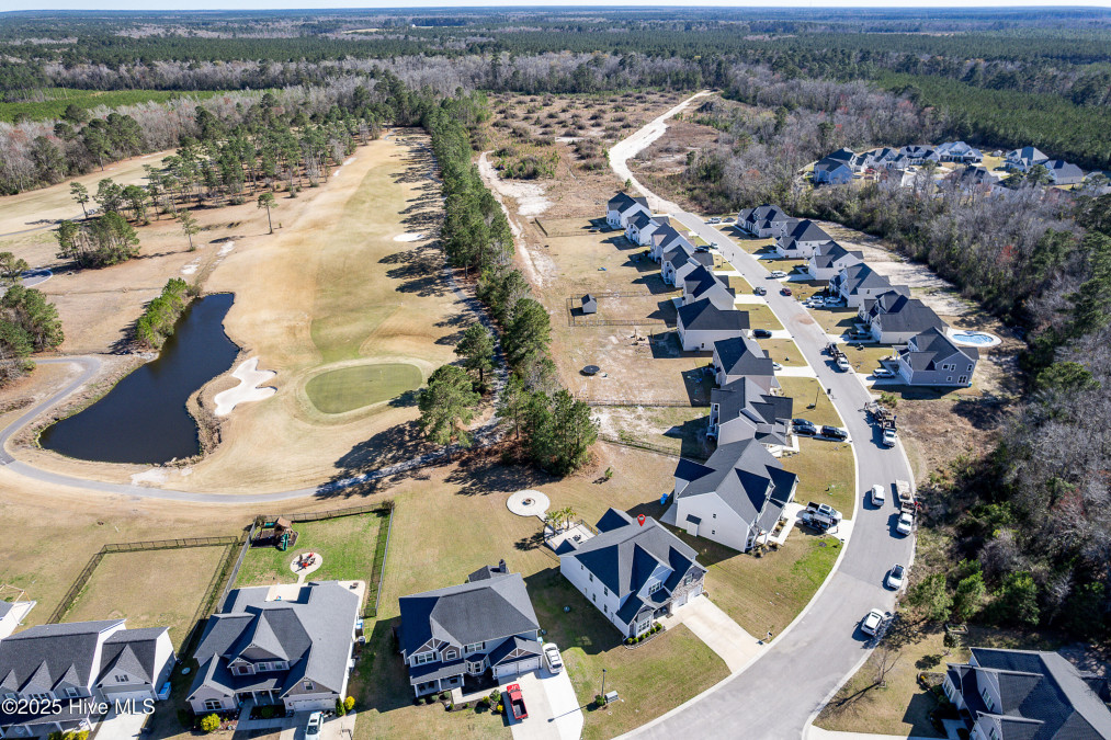 321 Plantation Dr Maple Hill, NC 28454