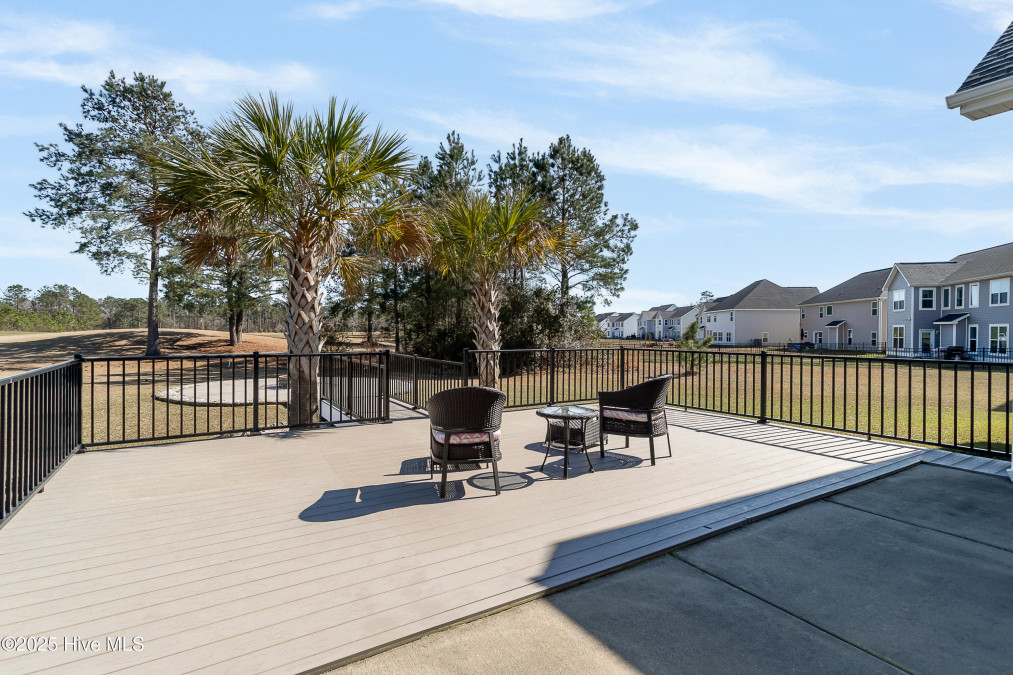 321 Plantation Dr Maple Hill, NC 28454