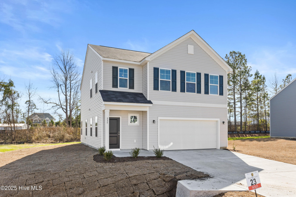 172 Squires Run Ln Richlands, NC 28574