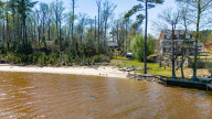 4428 Rivershore Dr New Bern, NC 28560
