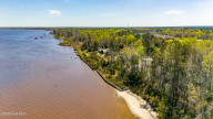 4428 Rivershore Dr New Bern, NC 28560