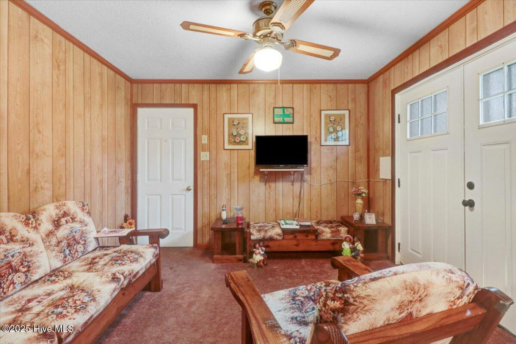 1709 Richard St Goldsboro, NC 27530