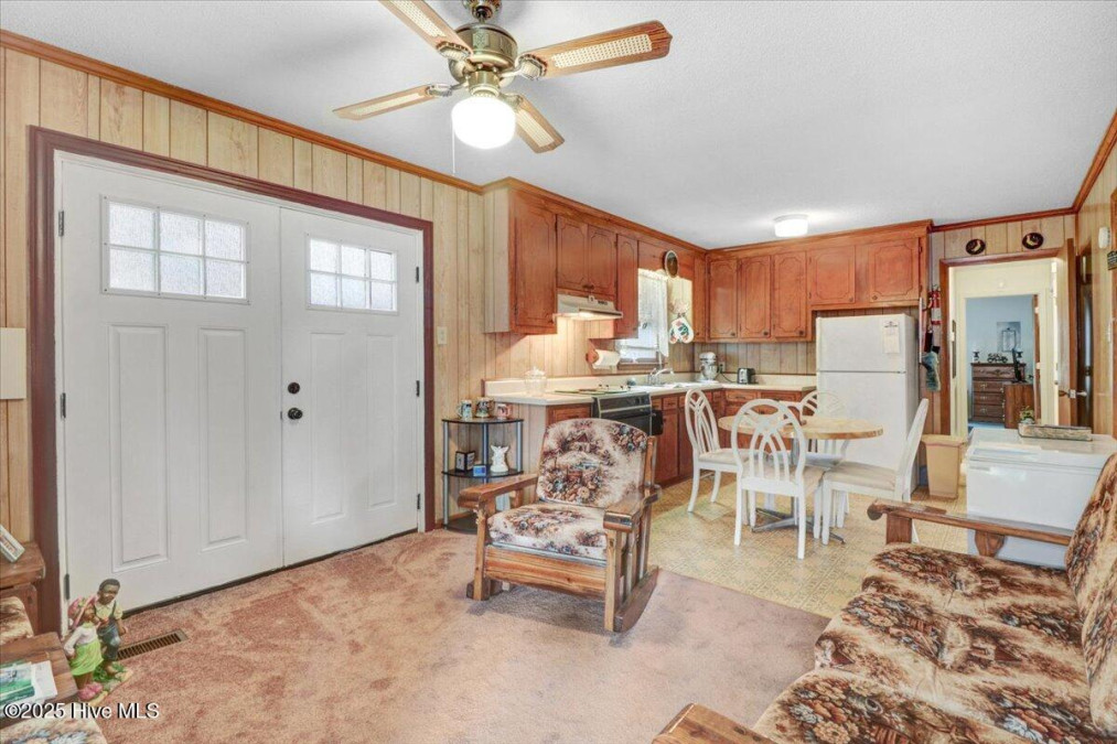 1709 Richard St Goldsboro, NC 27530