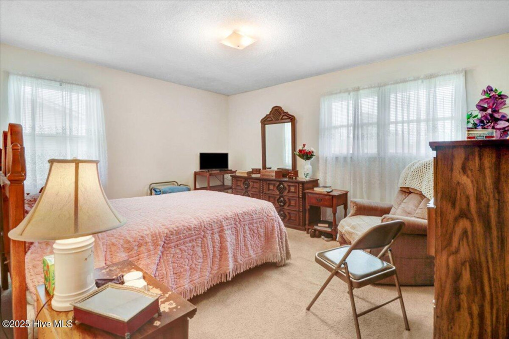 1709 Richard St Goldsboro, NC 27530