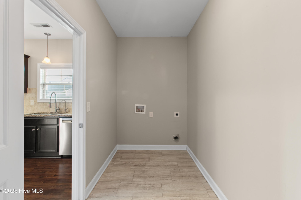 101 Lincolnton Ct Jacksonville, NC 28540