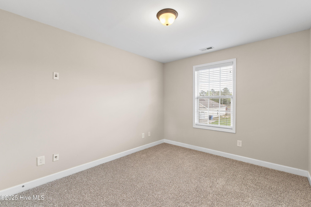 101 Lincolnton Ct Jacksonville, NC 28540