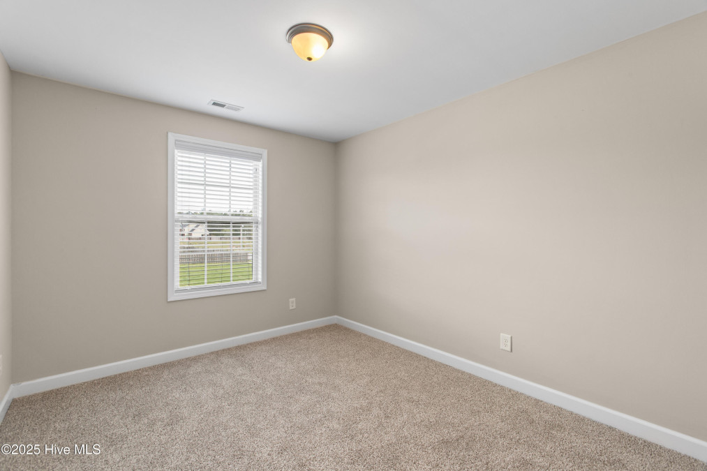 101 Lincolnton Ct Jacksonville, NC 28540