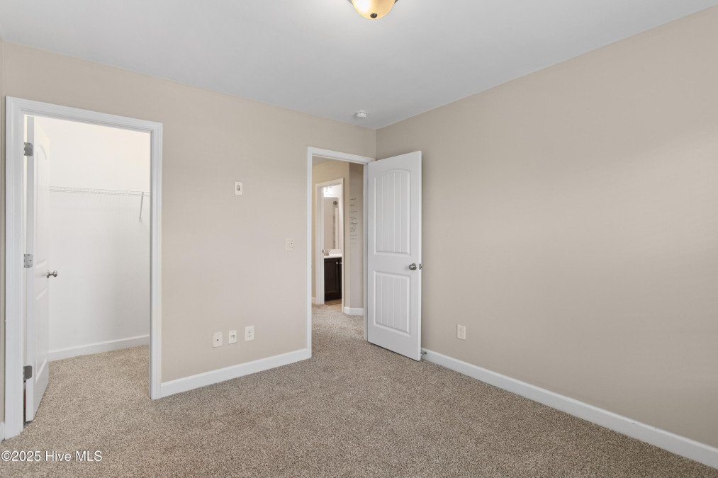101 Lincolnton Ct Jacksonville, NC 28540