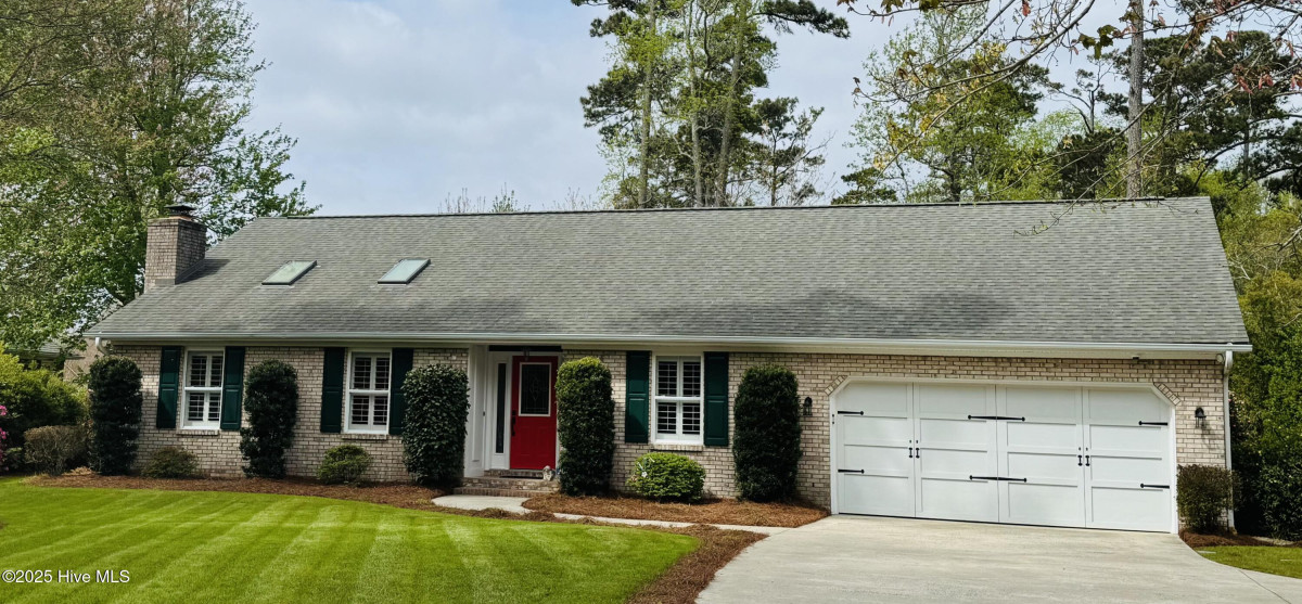 511 Pine Valley Dr Morehead City, NC 28557
