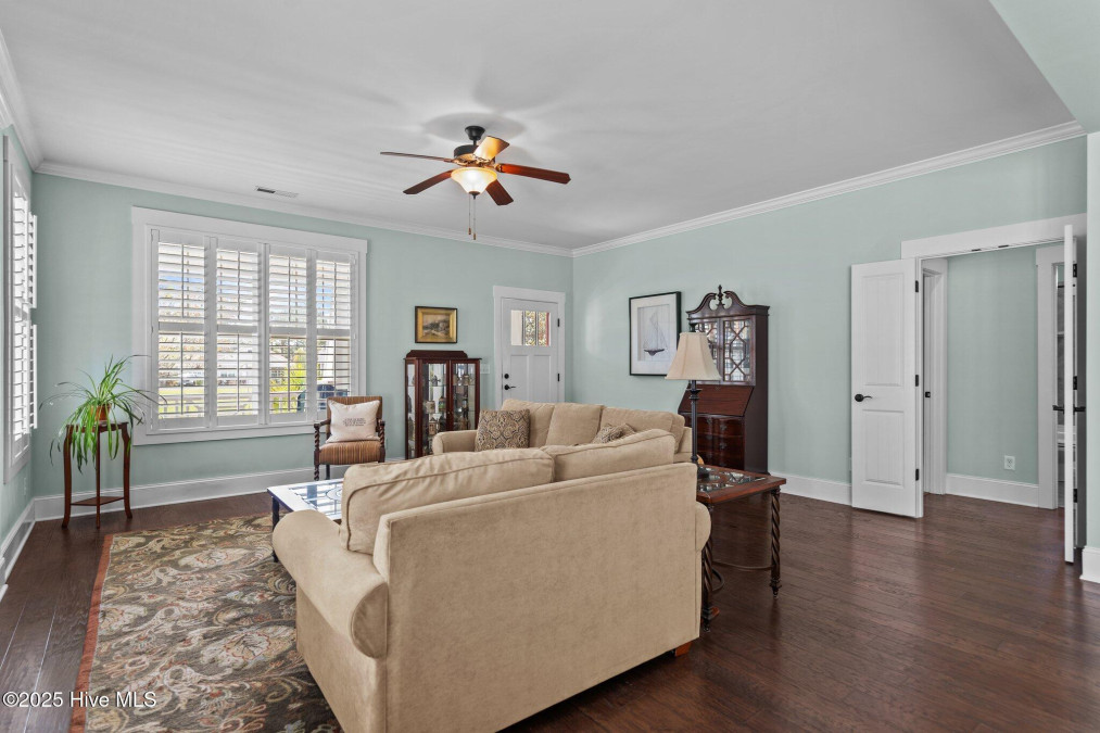 429 Belvedere Dr Holly Ridge, NC 28445