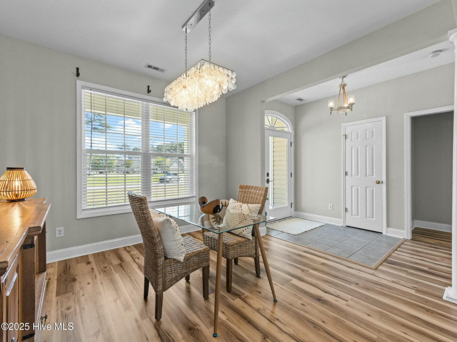 1914 Widgeon Dr Morehead City, NC 28557
