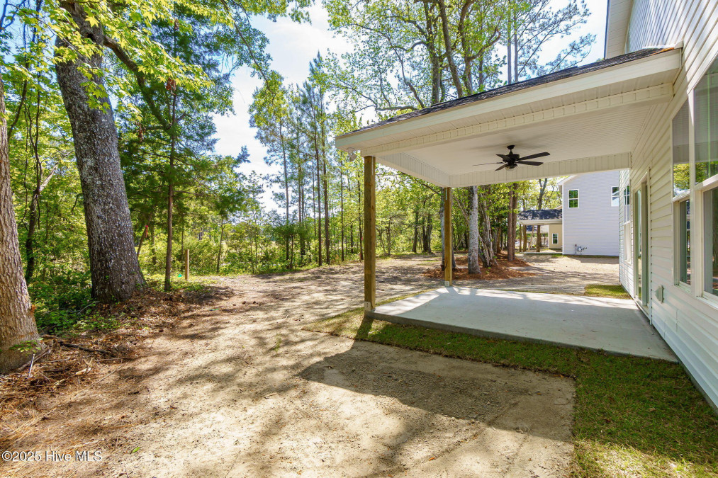 341 Mccabe Rd Morehead City, NC 28557