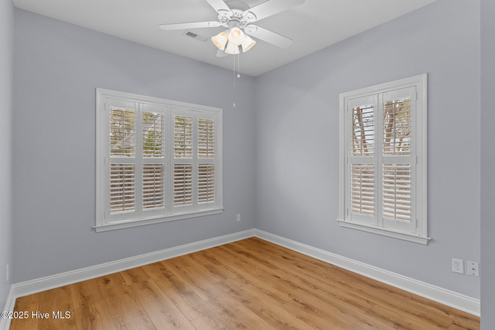 929 Dunhill Ln Wilmington, NC 28412