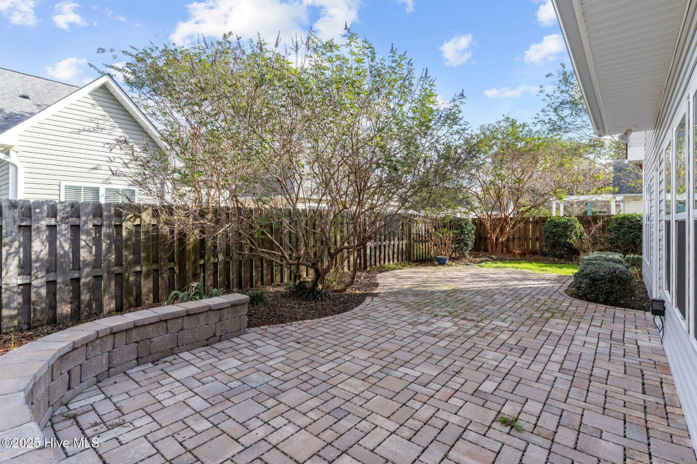 929 Dunhill Ln Wilmington, NC 28412