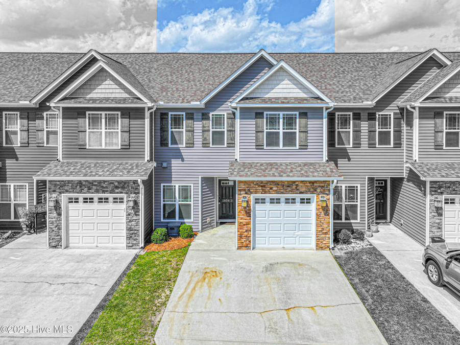 1804 Fox Den Way Greenville, NC 27858