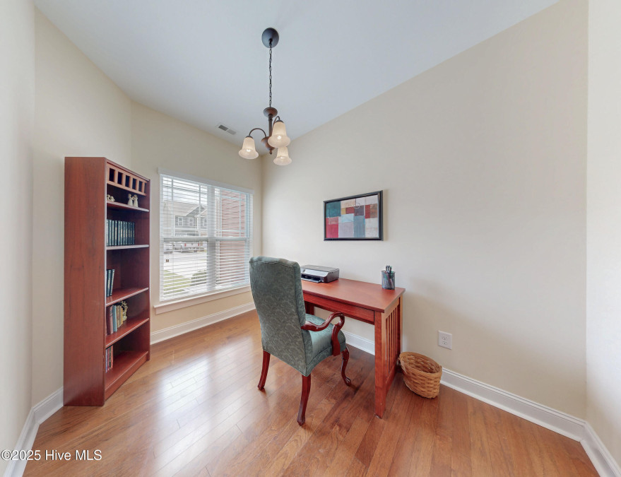 1804 Fox Den Way Greenville, NC 27858