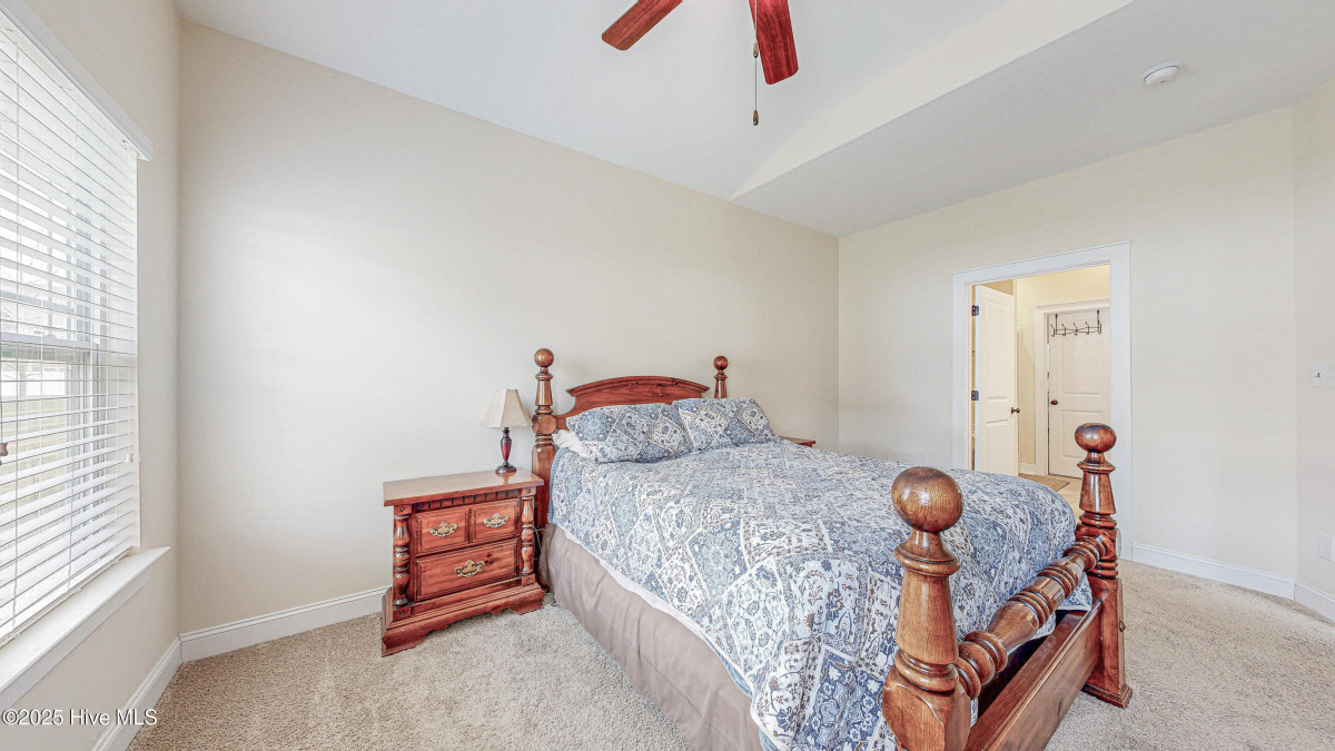 1804 Fox Den Way Greenville, NC 27858