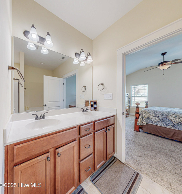 1804 Fox Den Way Greenville, NC 27858