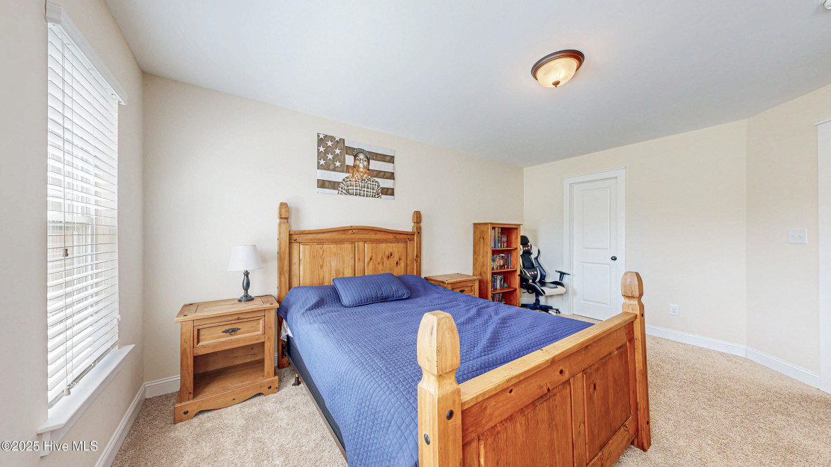 1804 Fox Den Way Greenville, NC 27858