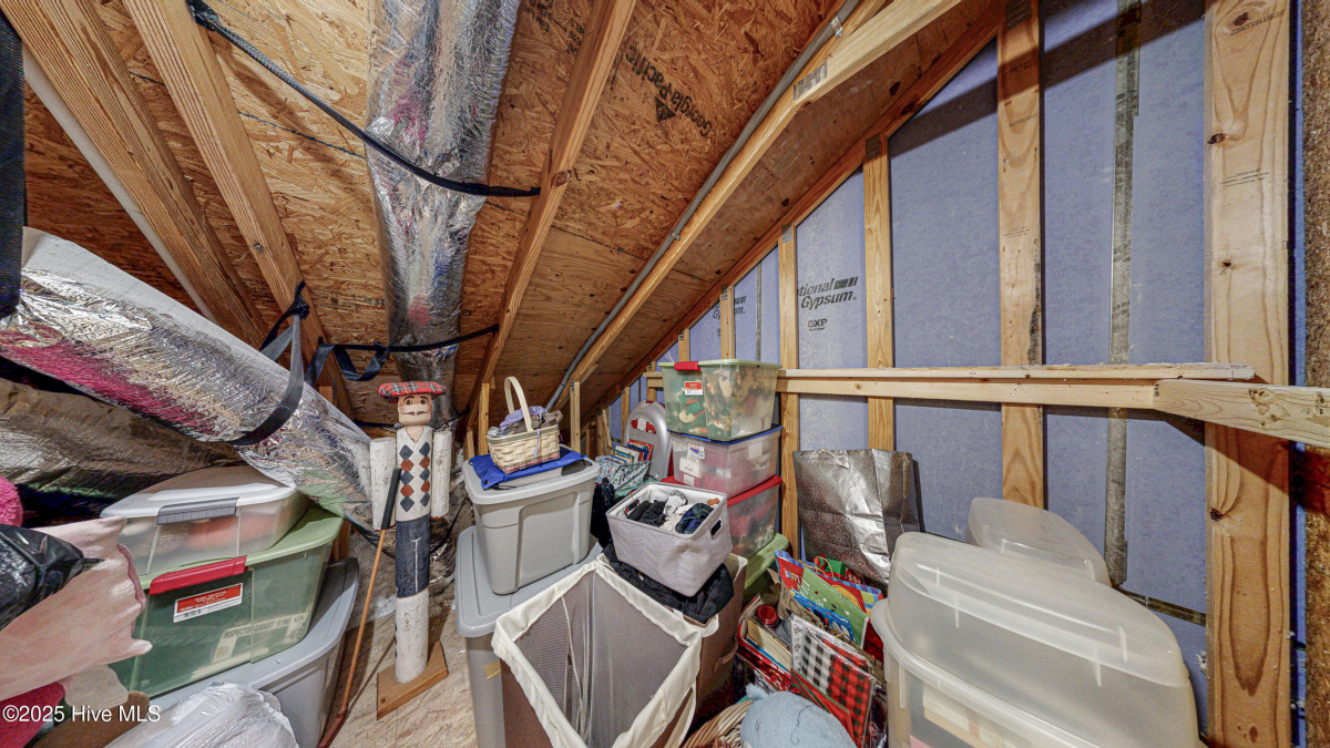 1804 Fox Den Way Greenville, NC 27858