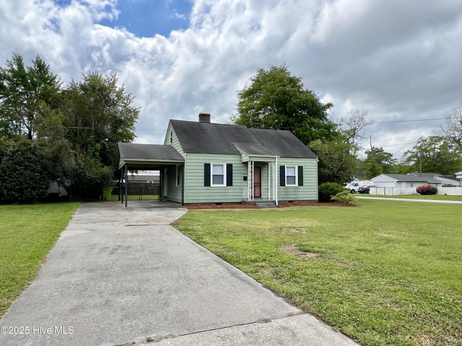 1415 Mcarthur Ave New Bern, NC 28560