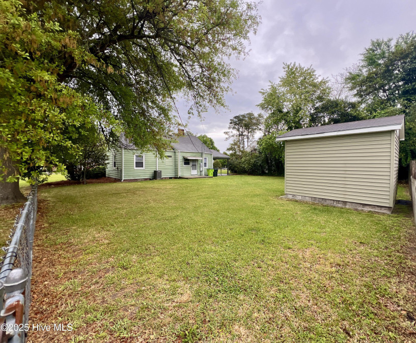 1415 Mcarthur Ave New Bern, NC 28560