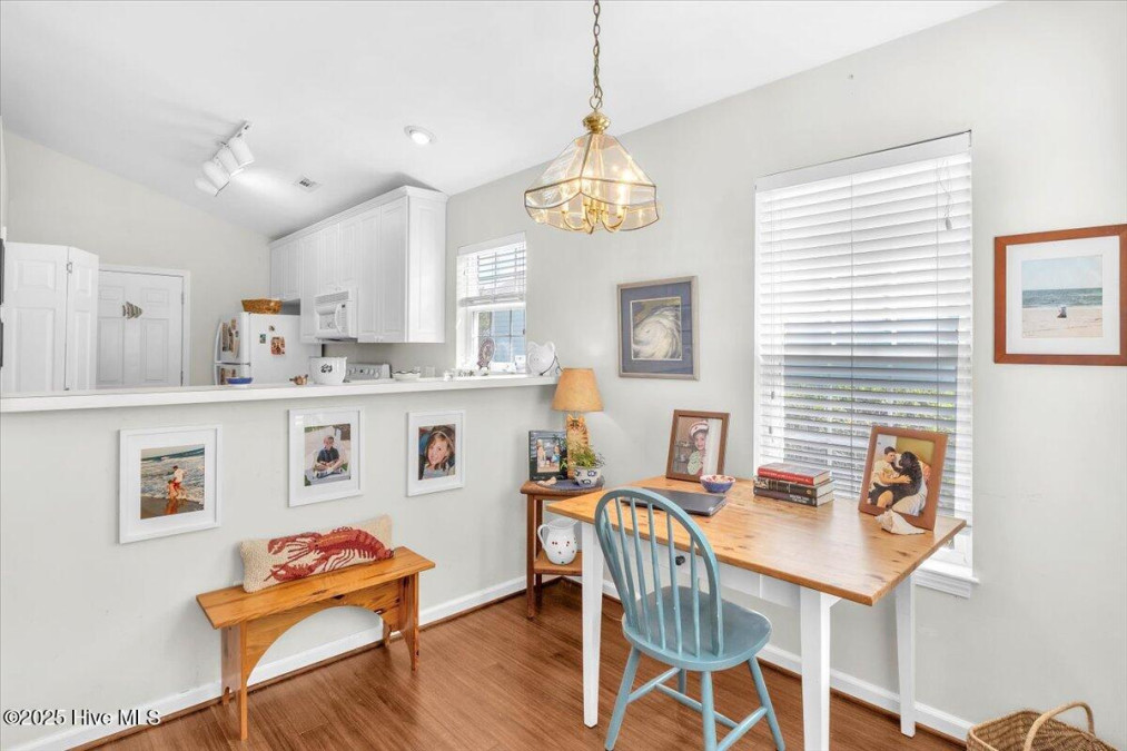 127 Fairway Dr Caswell Beach, NC 28465