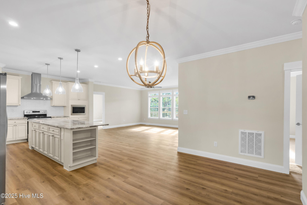 429 Country Club Dr Minnesott Beach, NC 28510