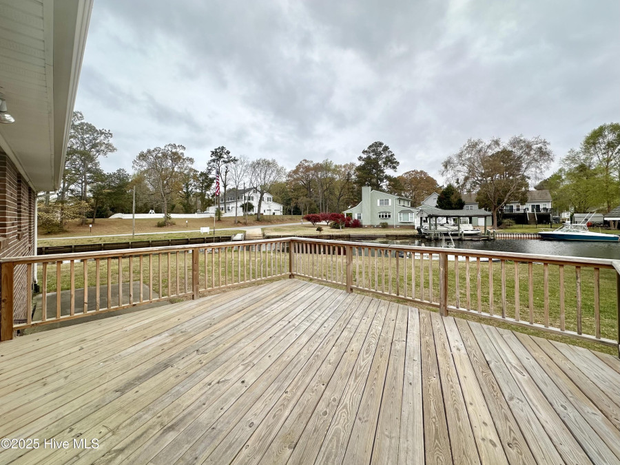105 Windy Heights Dr Camden, NC 27921