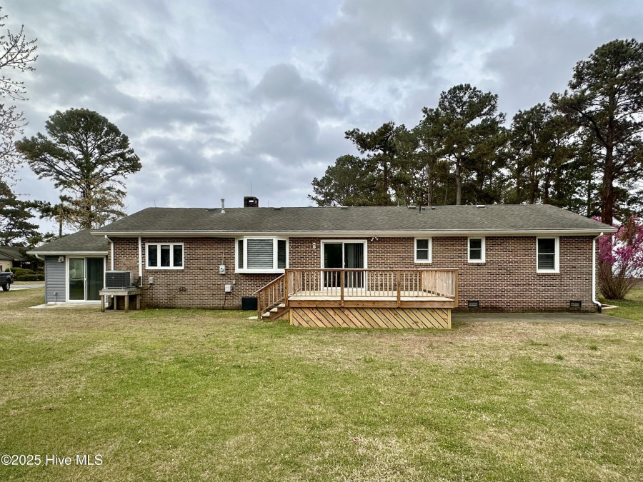 105 Windy Heights Dr Camden, NC 27921