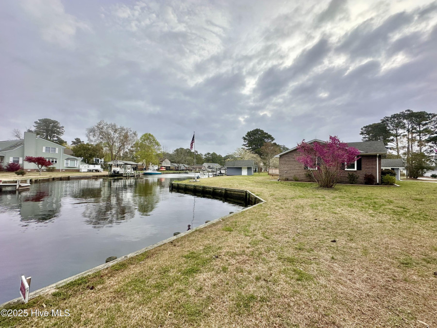 105 Windy Heights Dr Camden, NC 27921
