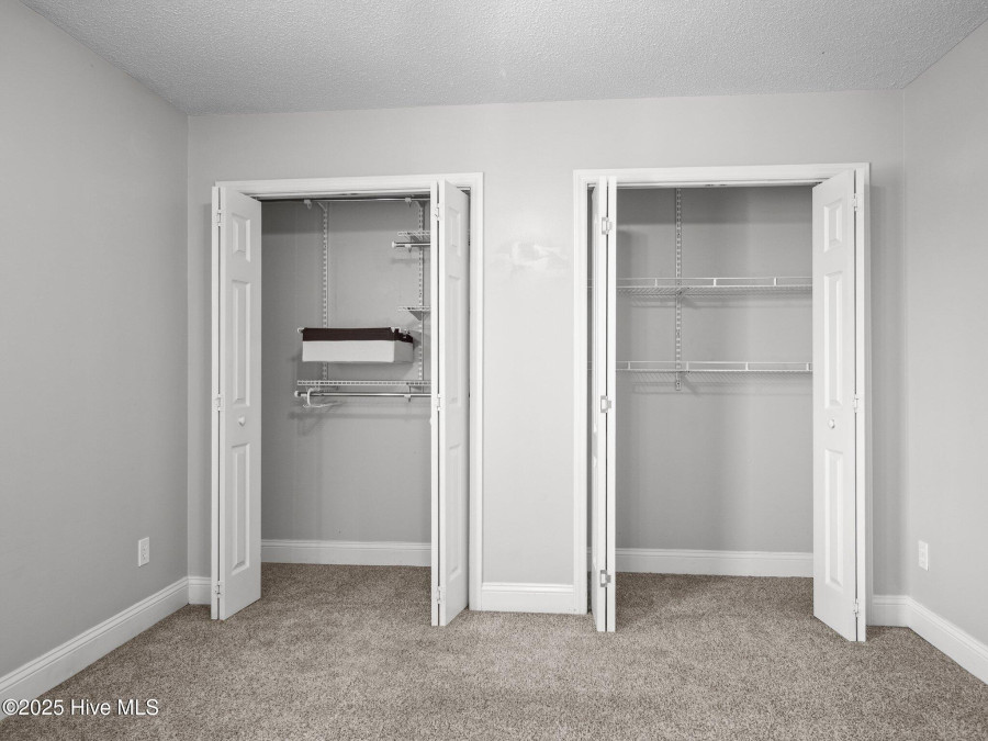 206 Zachary Ln Hubert, NC 28539