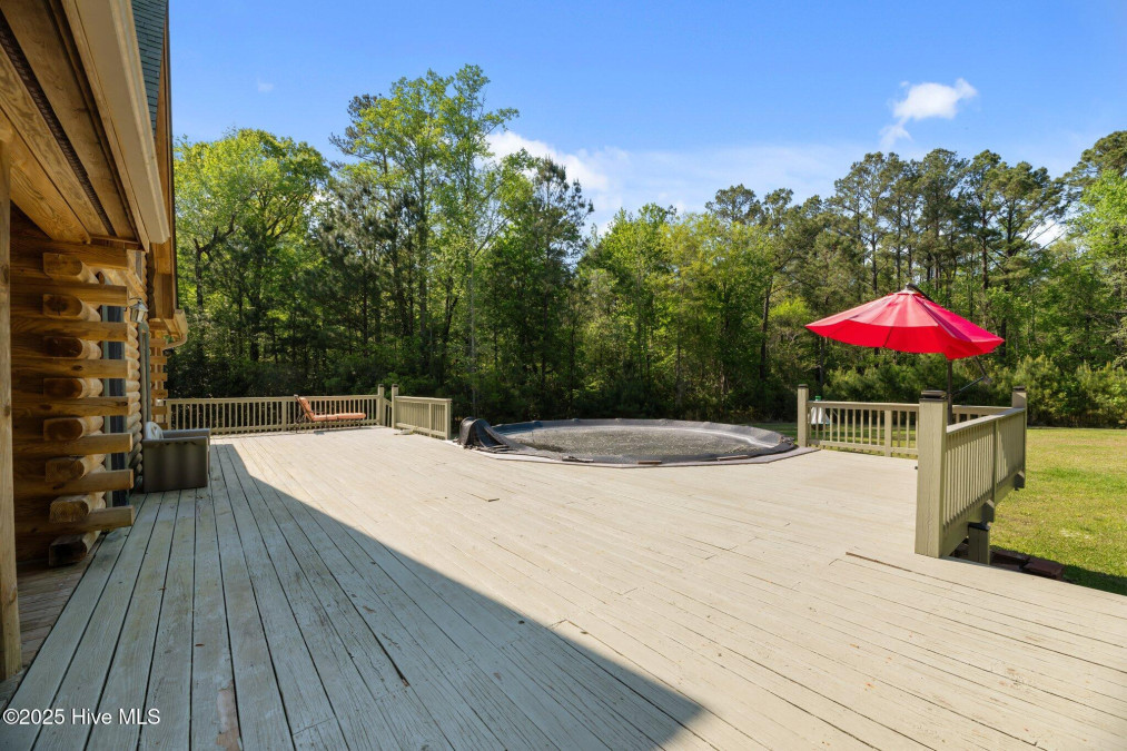 105 Port Dr Oriental, NC 28571