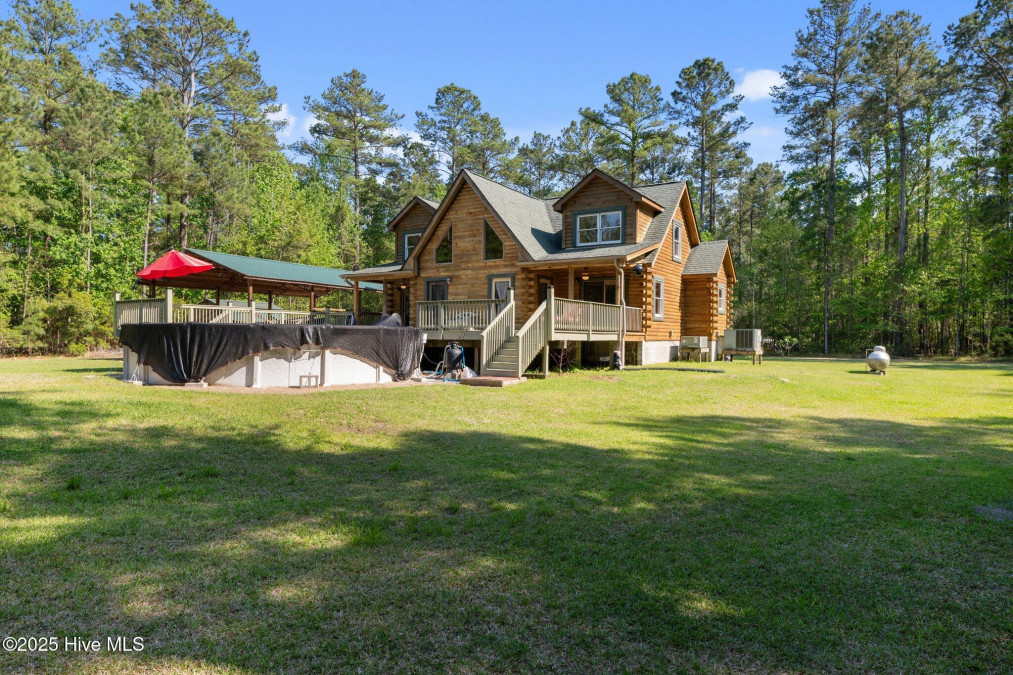 105 Port Dr Oriental, NC 28571