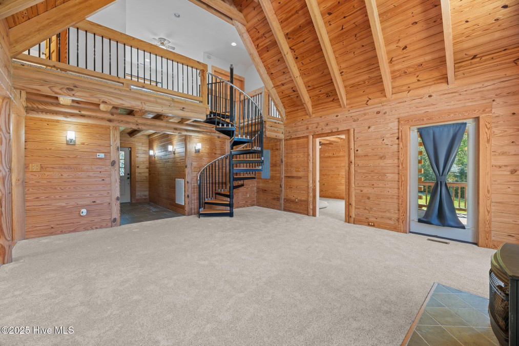 105 Port Dr Oriental, NC 28571