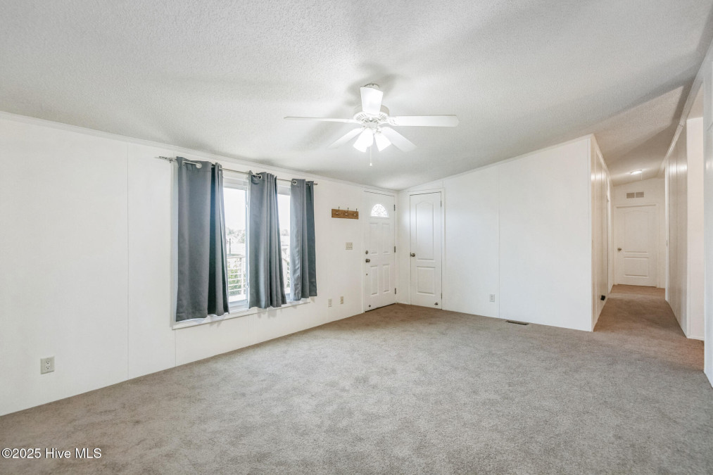 973 Scott Rd Elizabeth City, NC 27909