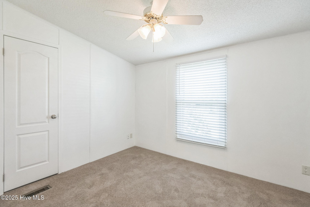 973 Scott Rd Elizabeth City, NC 27909