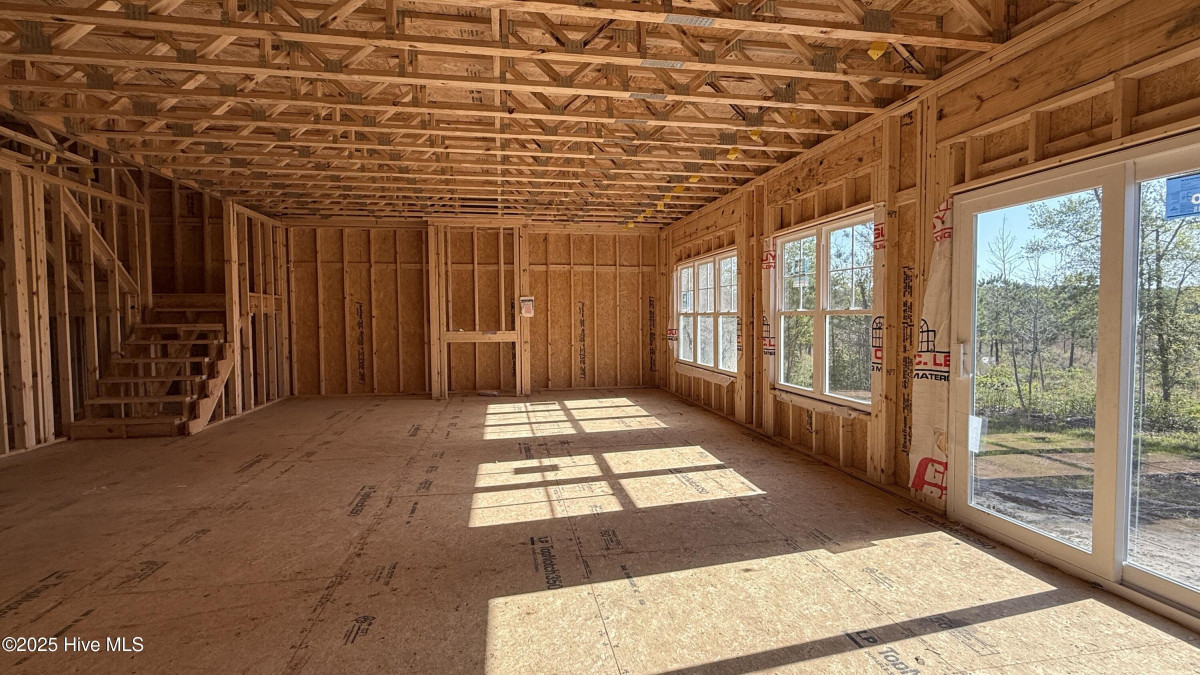 302 Ivybridge Dr Hubert, NC 28539