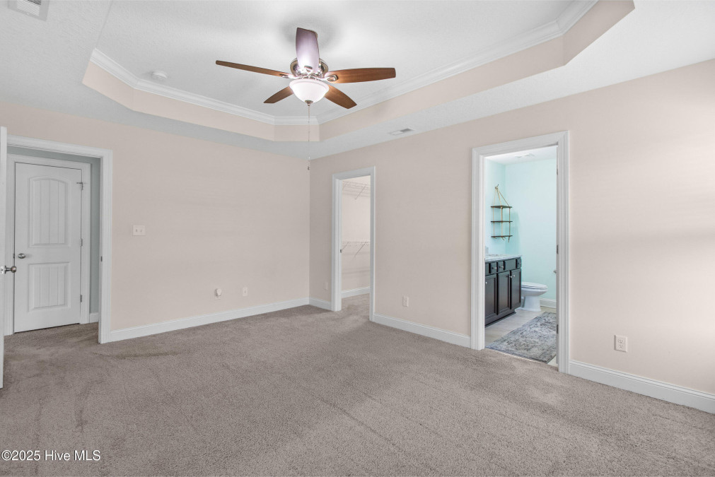 320 Strut Ln Richlands, NC 28574