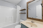 402 Pebble Ln Jacksonville, NC 28546