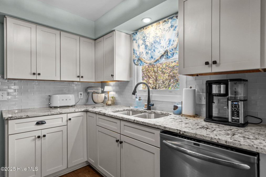 307 Nun St Wilmington, NC 28401